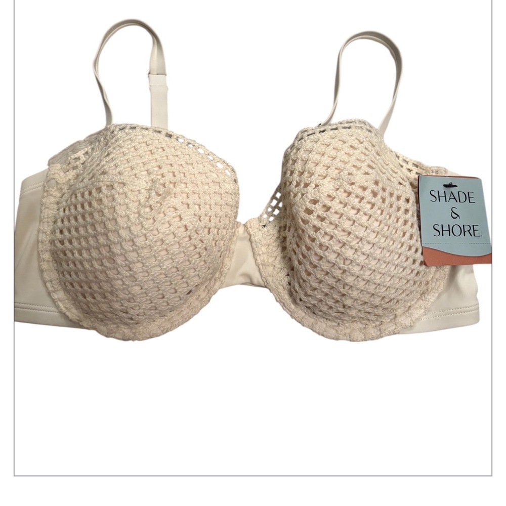 NWT Shade & Shore Cream Crochet Bikini top